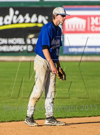 Thumbnail 1 in Auburn vs. Hingham (MIAA Division 2 Final) photogallery.