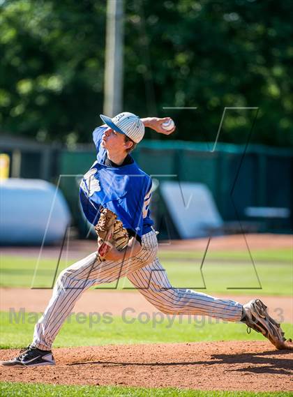 Thumbnail 1 in Auburn vs. Hingham (MIAA Division 2 Final) photogallery.