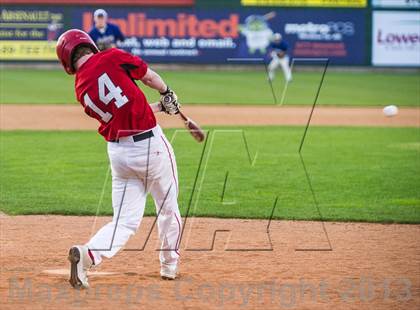Thumbnail 3 in Auburn vs. Hingham (MIAA Division 2 Final) photogallery.