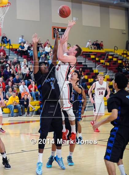 Thumbnail 3 in Westview vs. Chaparral (Hoophall West Tournament) photogallery.