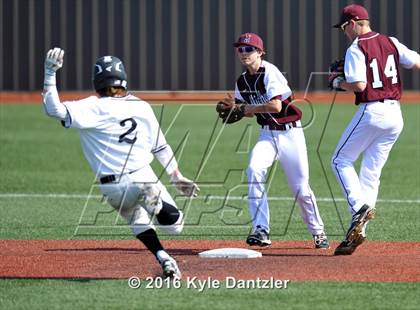 Thumbnail 2 in St. Michael's vs Bishop Lynch (Texas Private School Classic) photogallery.