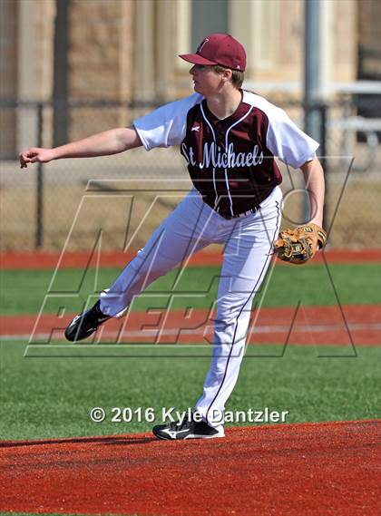 Thumbnail 1 in St. Michael's vs Bishop Lynch (Texas Private School Classic) photogallery.