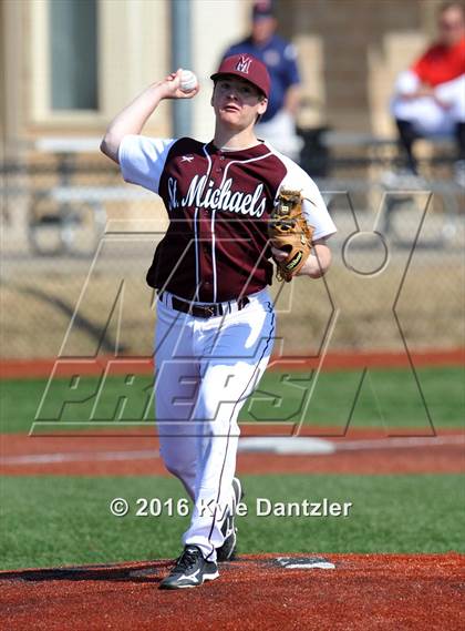 Thumbnail 2 in St. Michael's vs Bishop Lynch (Texas Private School Classic) photogallery.