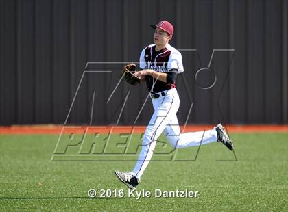 Thumbnail 3 in St. Michael's vs Bishop Lynch (Texas Private School Classic) photogallery.