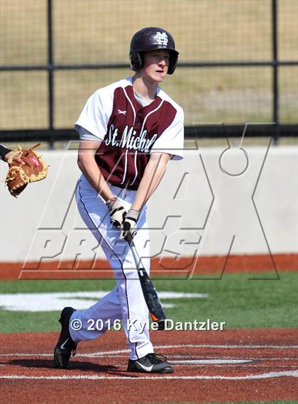Thumbnail 2 in St. Michael's vs Bishop Lynch (Texas Private School Classic) photogallery.