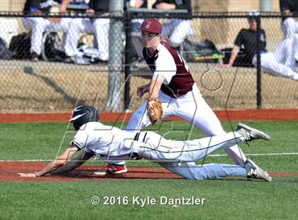 Thumbnail 2 in St. Michael's vs Bishop Lynch (Texas Private School Classic) photogallery.