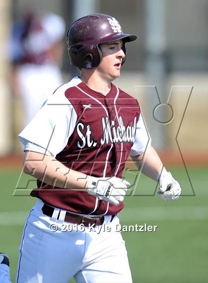 Thumbnail 3 in St. Michael's vs Bishop Lynch (Texas Private School Classic) photogallery.
