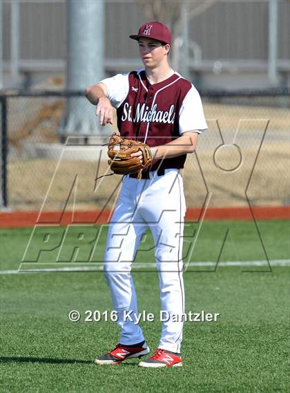 Thumbnail 1 in St. Michael's vs Bishop Lynch (Texas Private School Classic) photogallery.