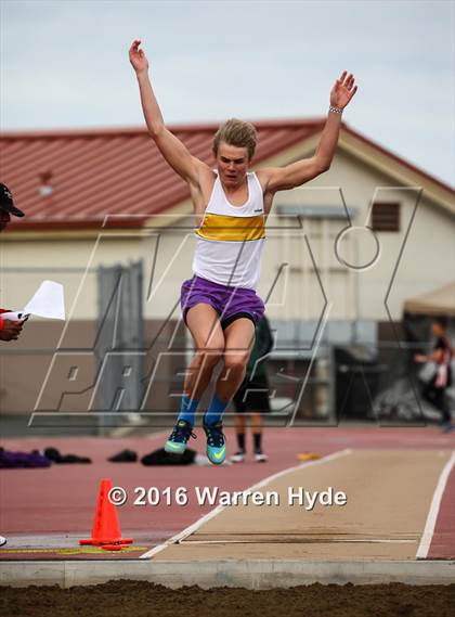 Thumbnail 3 in Mark Macres Invitational photogallery.