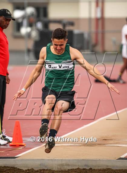 Thumbnail 2 in Mark Macres Invitational photogallery.
