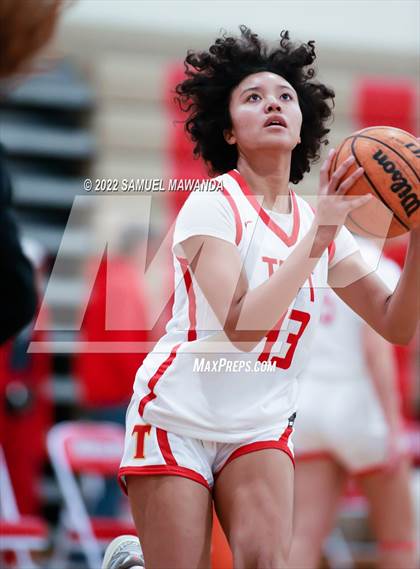 Thumbnail 1 in Taft vs Hart (West Coast Varsity Girls Basketball Tournament) photogallery.