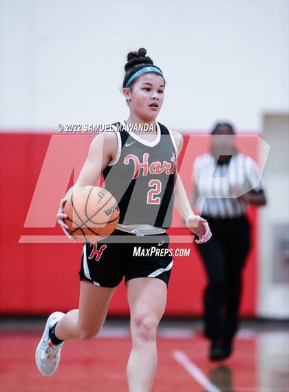 Thumbnail 2 in Taft vs Hart (West Coast Varsity Girls Basketball Tournament) photogallery.