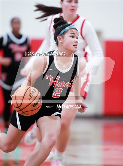 Thumbnail 1 in Taft vs Hart (West Coast Varsity Girls Basketball Tournament) photogallery.