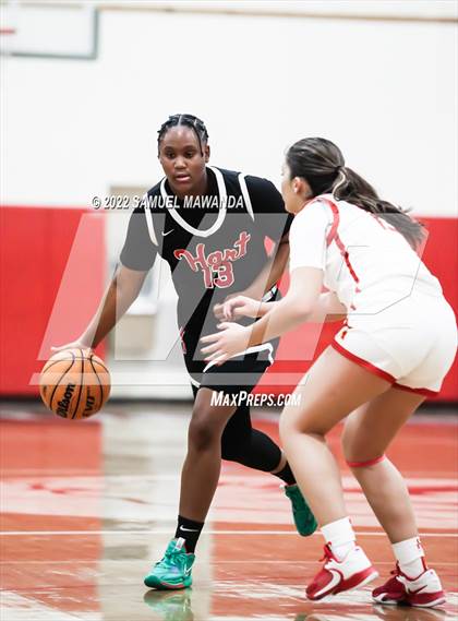 Thumbnail 1 in Taft vs Hart (West Coast Varsity Girls Basketball Tournament) photogallery.