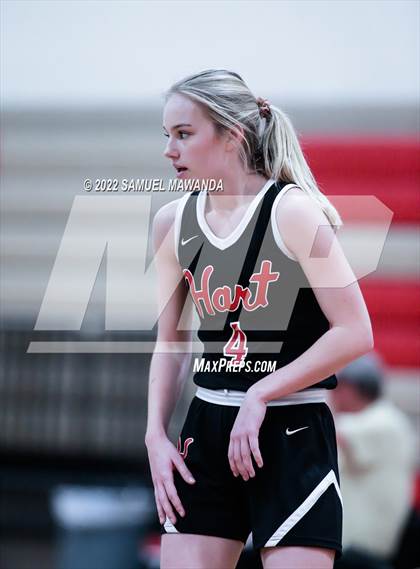 Thumbnail 2 in Taft vs Hart (West Coast Varsity Girls Basketball Tournament) photogallery.