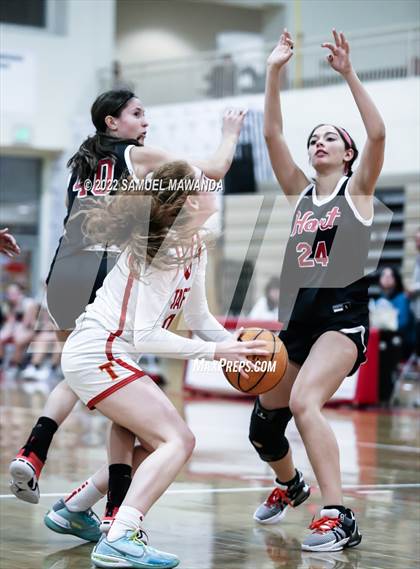 Thumbnail 3 in Taft vs Hart (West Coast Varsity Girls Basketball Tournament) photogallery.