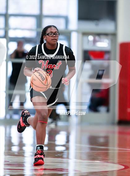 Thumbnail 1 in Taft vs Hart (West Coast Varsity Girls Basketball Tournament) photogallery.