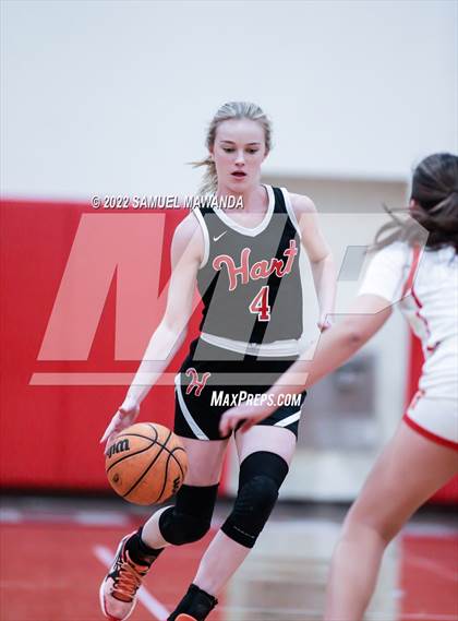Thumbnail 2 in Taft vs Hart (West Coast Varsity Girls Basketball Tournament) photogallery.