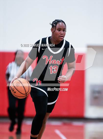 Thumbnail 3 in Taft vs Hart (West Coast Varsity Girls Basketball Tournament) photogallery.