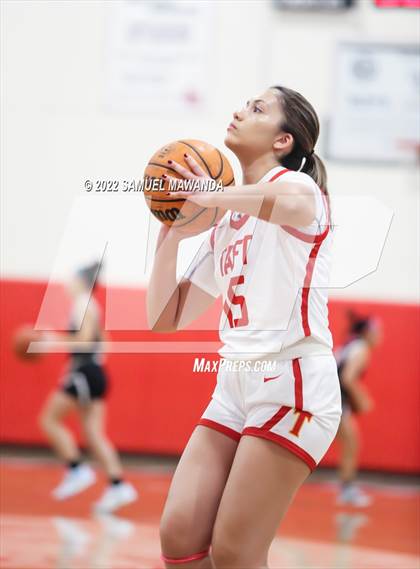 Thumbnail 1 in Taft vs Hart (West Coast Varsity Girls Basketball Tournament) photogallery.