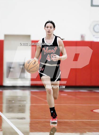 Thumbnail 2 in Taft vs Hart (West Coast Varsity Girls Basketball Tournament) photogallery.