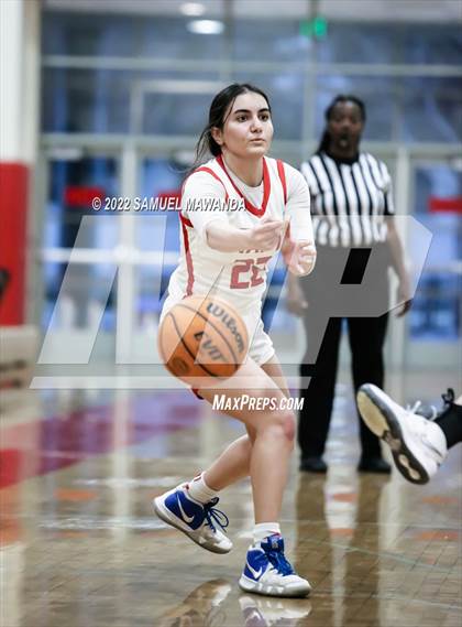 Thumbnail 1 in Taft vs Hart (West Coast Varsity Girls Basketball Tournament) photogallery.