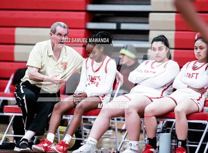 Thumbnail 1 in Taft vs Hart (West Coast Varsity Girls Basketball Tournament) photogallery.