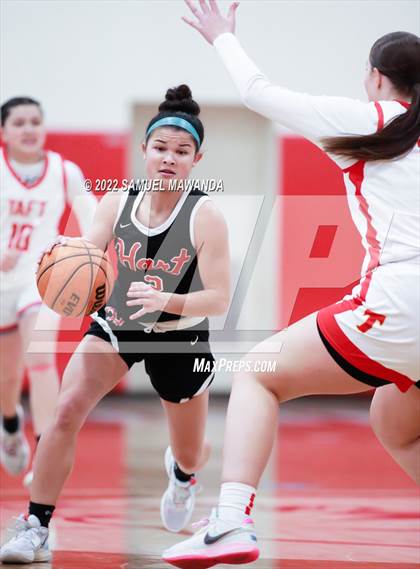 Thumbnail 3 in Taft vs Hart (West Coast Varsity Girls Basketball Tournament) photogallery.