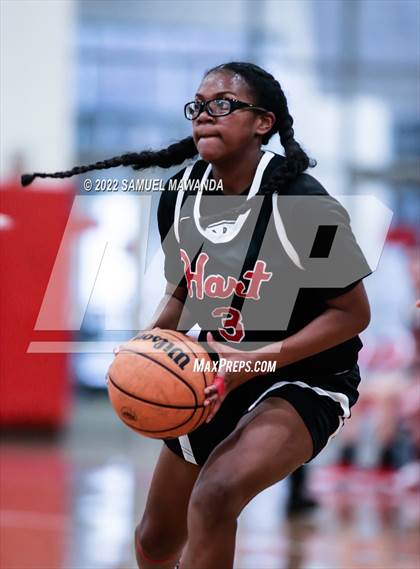 Thumbnail 3 in Taft vs Hart (West Coast Varsity Girls Basketball Tournament) photogallery.