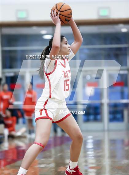 Thumbnail 1 in Taft vs Hart (West Coast Varsity Girls Basketball Tournament) photogallery.