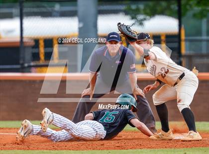 Thumbnail 2 in Greenbrier @ Kell (GHSA 5A Quarterfinal - Game 1) photogallery.