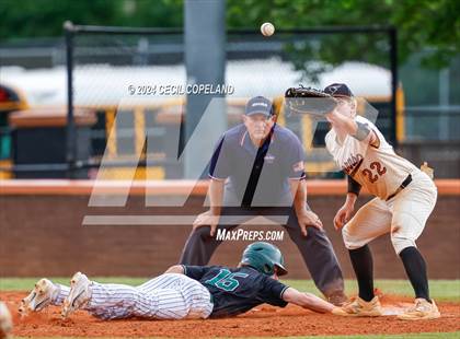 Thumbnail 2 in Greenbrier @ Kell (GHSA 5A Quarterfinal - Game 1) photogallery.