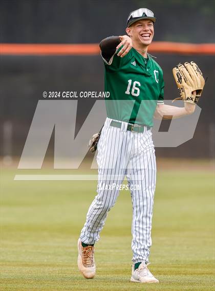 Thumbnail 2 in Greenbrier @ Kell (GHSA 5A Quarterfinal - Game 1) photogallery.