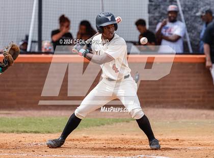 Thumbnail 2 in Greenbrier @ Kell (GHSA 5A Quarterfinal - Game 1) photogallery.
