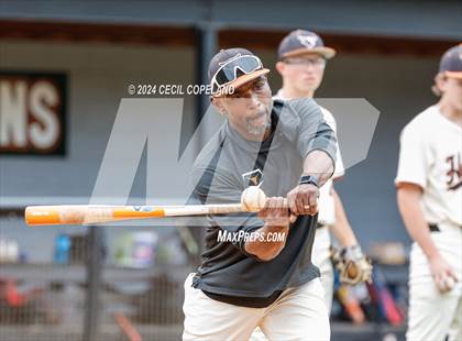 Thumbnail 3 in Greenbrier @ Kell (GHSA 5A Quarterfinal - Game 1) photogallery.