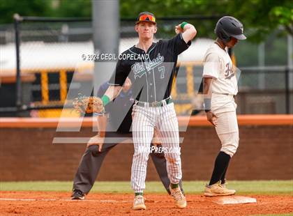 Thumbnail 2 in Greenbrier @ Kell (GHSA 5A Quarterfinal - Game 1) photogallery.