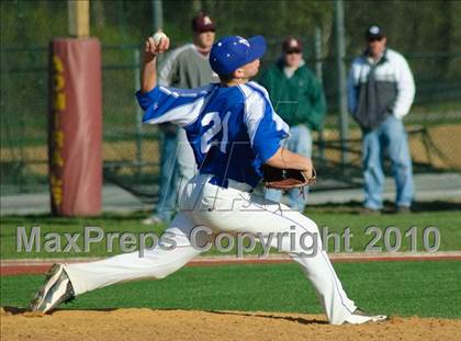 Thumbnail 2 in Mahopac @ Arlington photogallery.