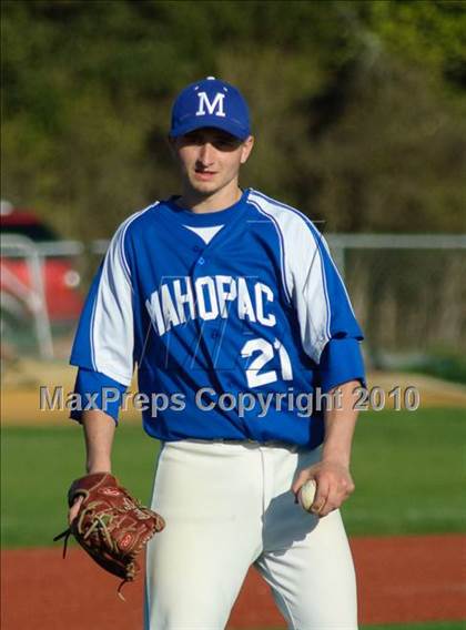 Thumbnail 3 in Mahopac @ Arlington photogallery.