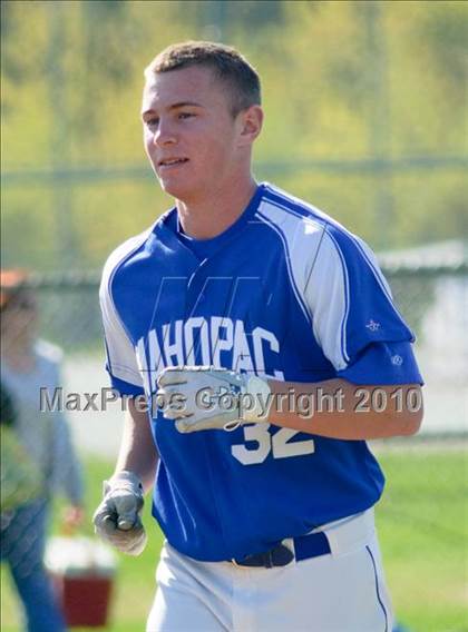Thumbnail 1 in Mahopac @ Arlington photogallery.