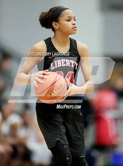 Thumbnail 2 in Liberty vs Lone Star photogallery.