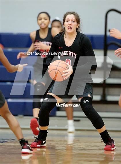 Thumbnail 1 in Liberty vs Lone Star photogallery.