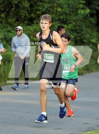 Thumbnail 3 in Monroe Parker Invitational 2021 photogallery.