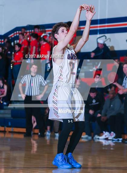 Thumbnail 1 in Loyola @ Chaminade photogallery.