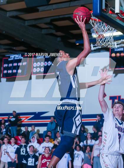 Thumbnail 3 in Loyola @ Chaminade photogallery.
