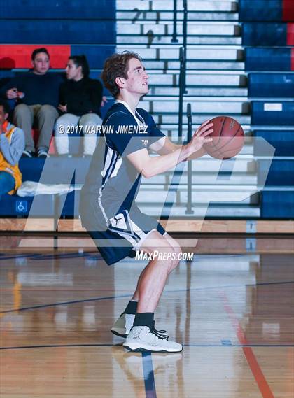 Thumbnail 1 in Loyola @ Chaminade photogallery.