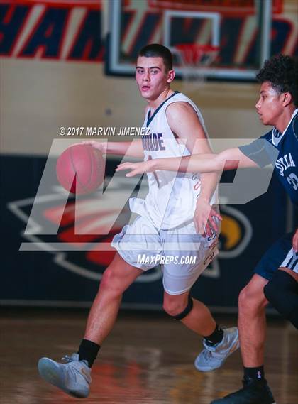 Thumbnail 2 in Loyola @ Chaminade photogallery.