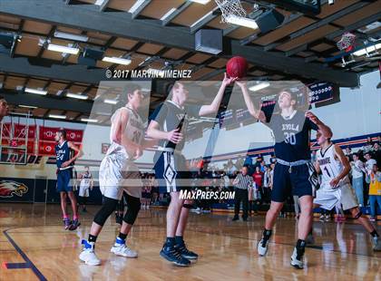 Thumbnail 1 in Loyola @ Chaminade photogallery.