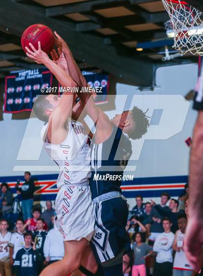 Thumbnail 2 in Loyola @ Chaminade photogallery.