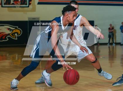 Thumbnail 2 in Loyola @ Chaminade photogallery.
