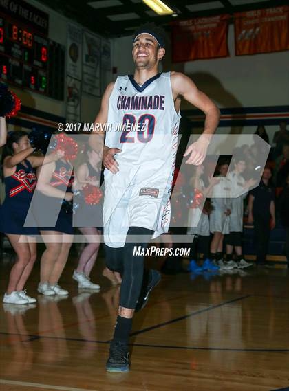 Thumbnail 2 in Loyola @ Chaminade photogallery.